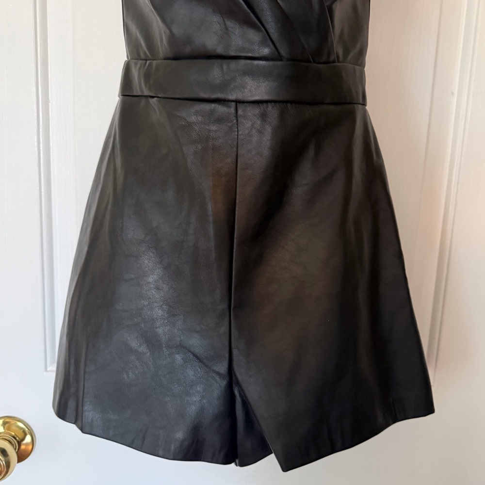 “PETAL + PUP” Mikaela Vegan Leather Strapless Romper - Picture 4 of 15